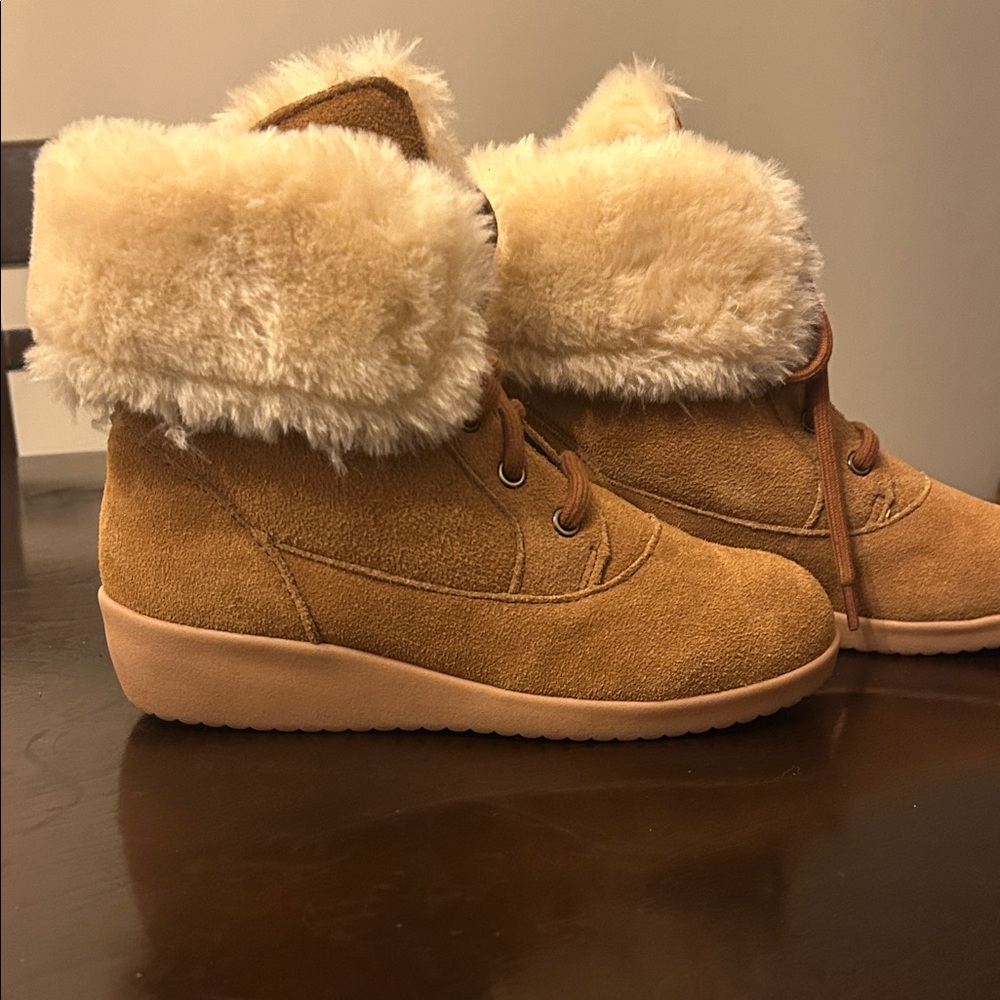 NWT Style & Co. Macys Cozy Tan Faux Fur Lined Boots - Picture 2 of 7